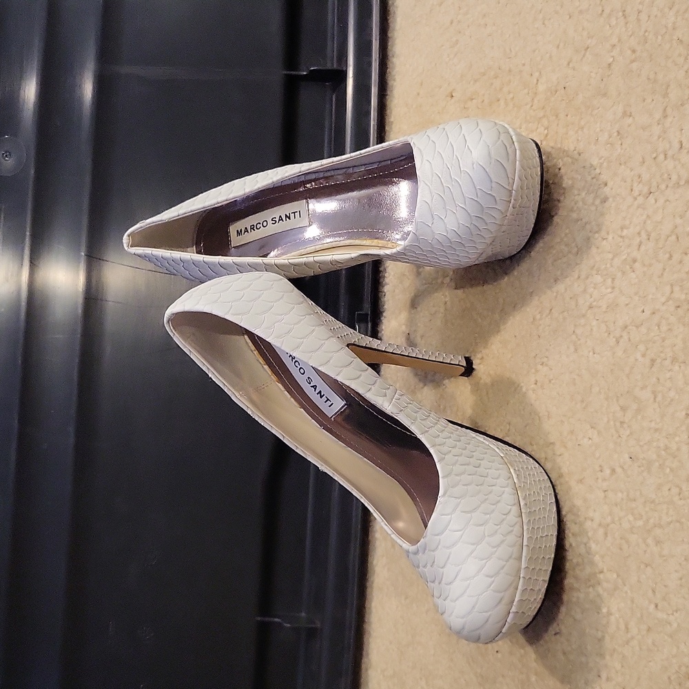 Marco Santi White heels